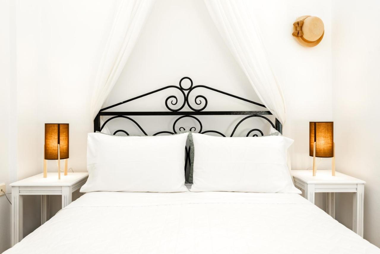 Villa By Hotel Thira Fira  Bagian luar foto