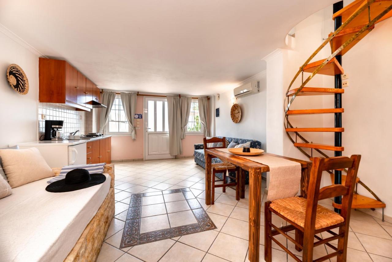 Villa By Hotel Thira Fira  Bagian luar foto
