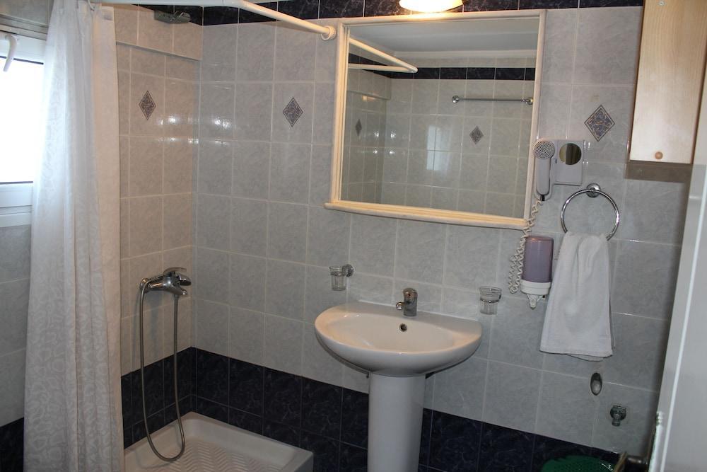 Villa By Hotel Thira Fira  Bagian luar foto